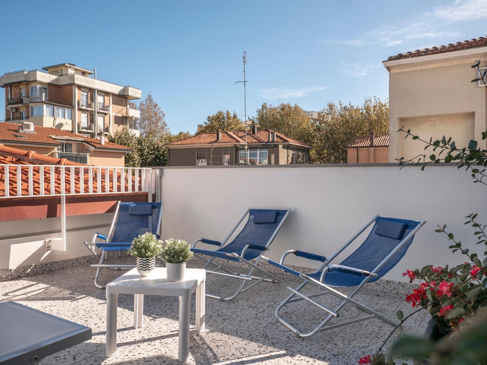 Zuara9Room Rimini Eksteriør bilde