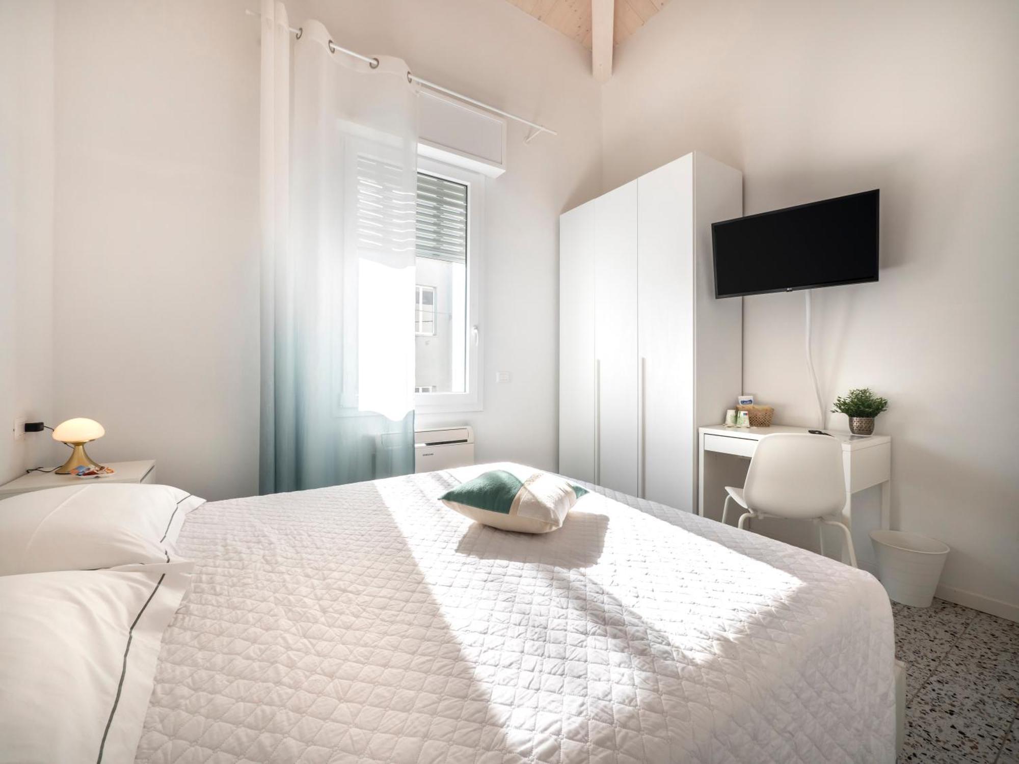 Zuara9Room Rimini Eksteriør bilde