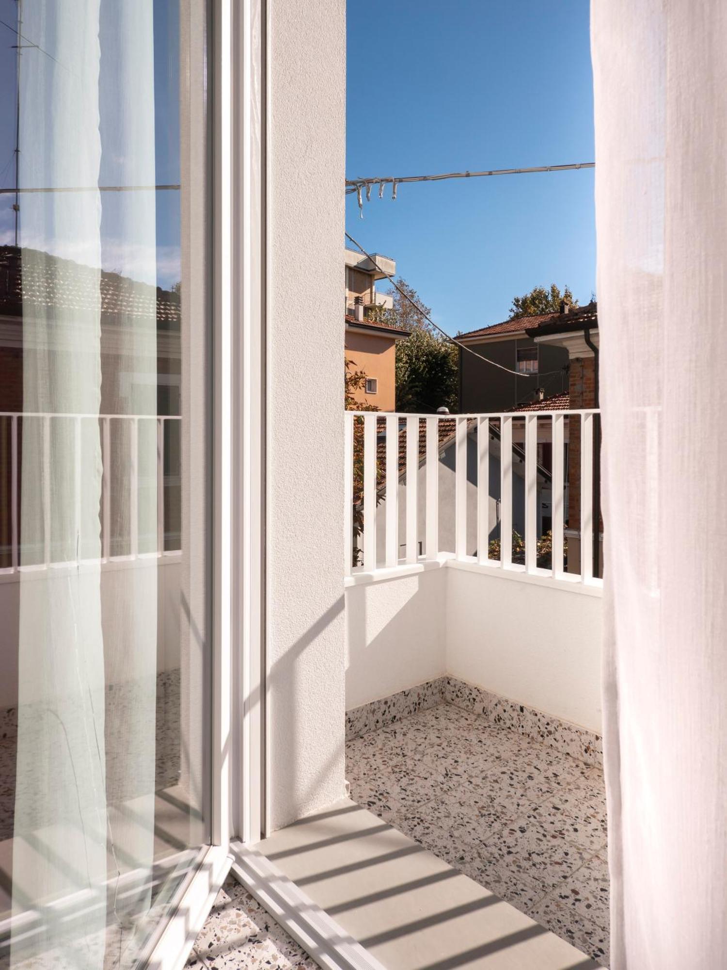 Zuara9Room Rimini Eksteriør bilde